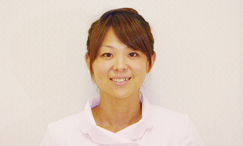 安藤 百恵